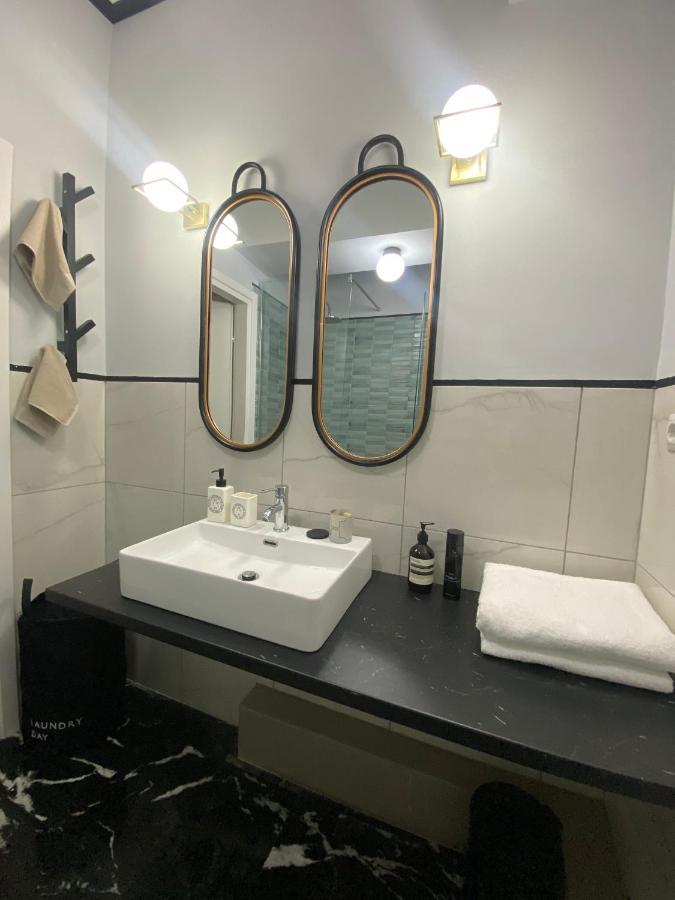 5 Rooms Atene Esterno foto