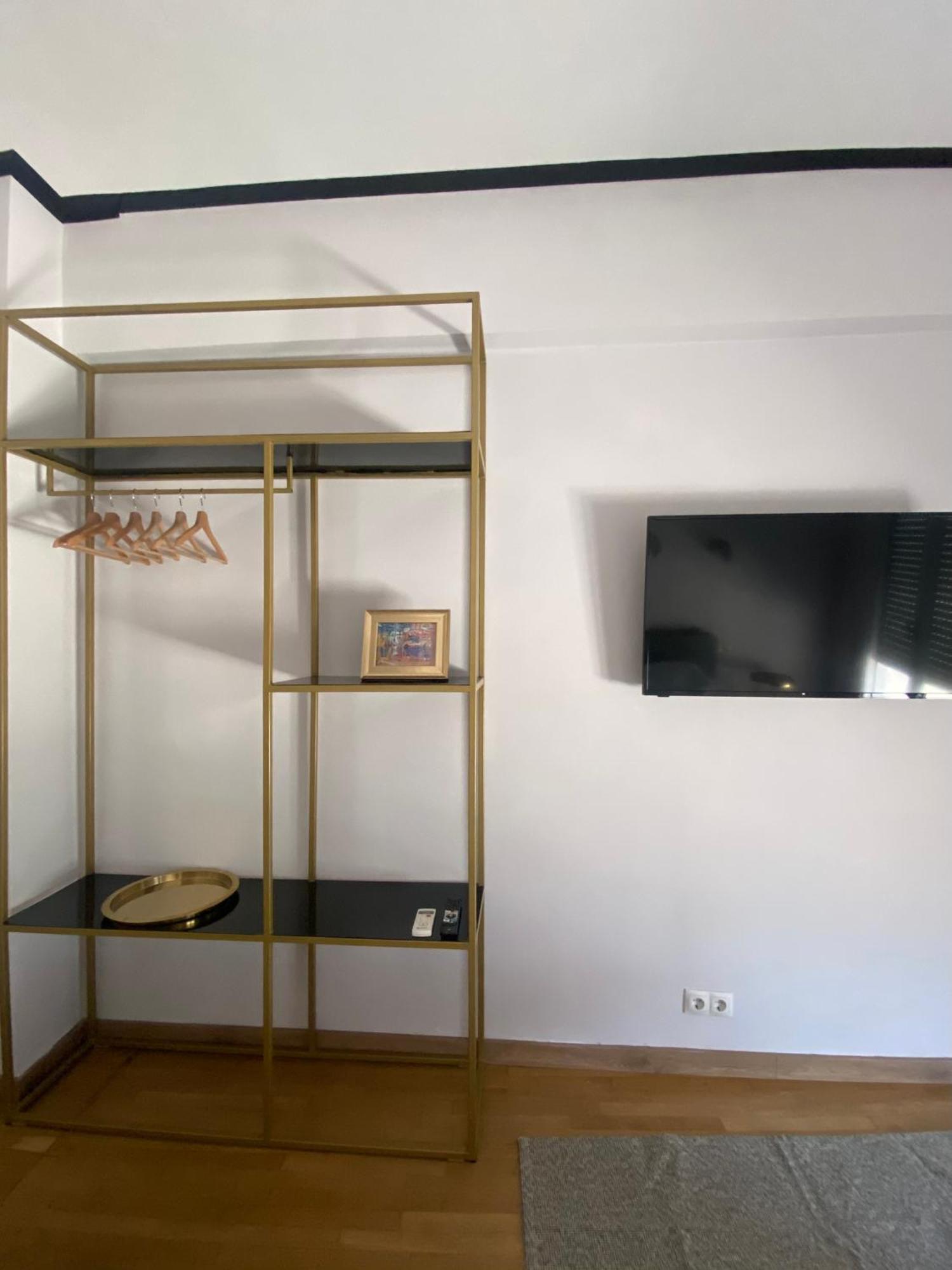5 Rooms Atene Esterno foto