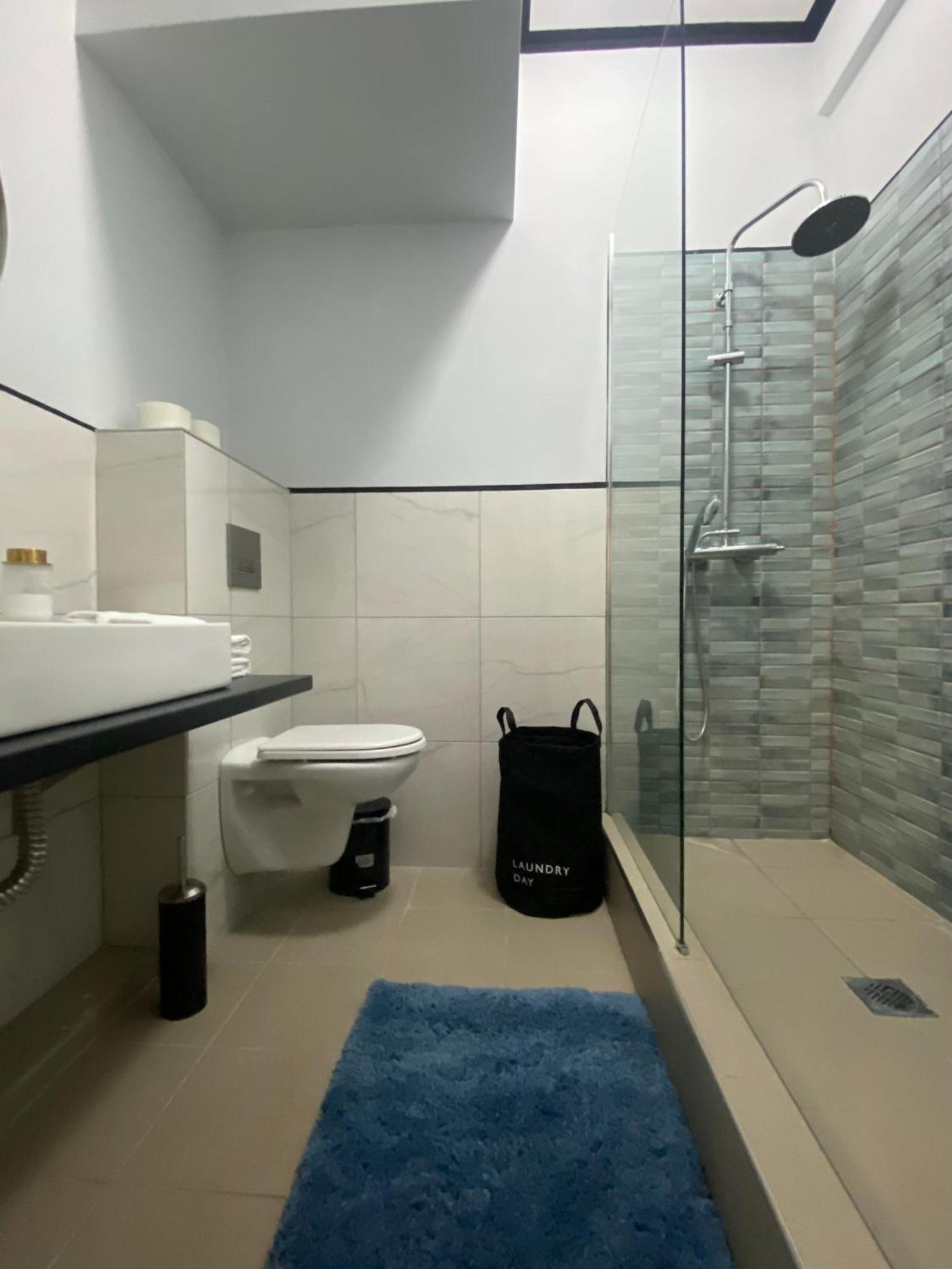 5 Rooms Atene Esterno foto